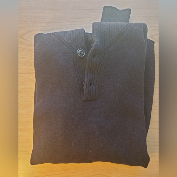 Gently Used Men’s Size Small J.Crew 100% Lambs Wool Navy Two Button Sweater - Picture 5 of 9